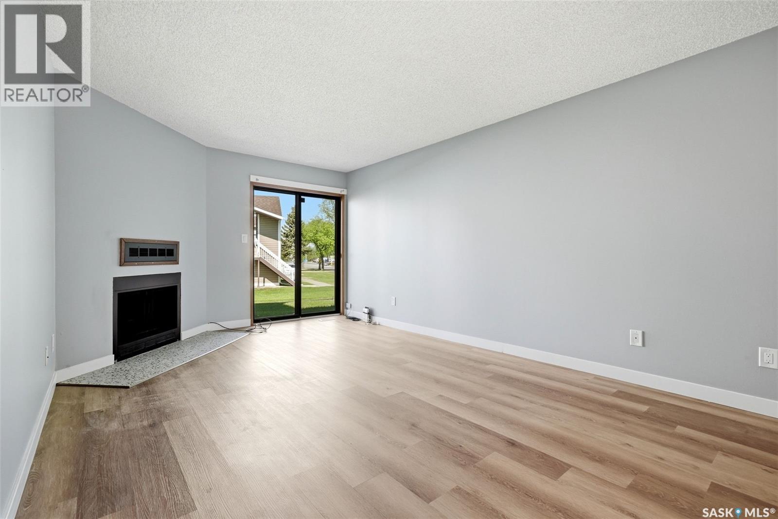 6463 Rochdale Boulevard, Regina, SK