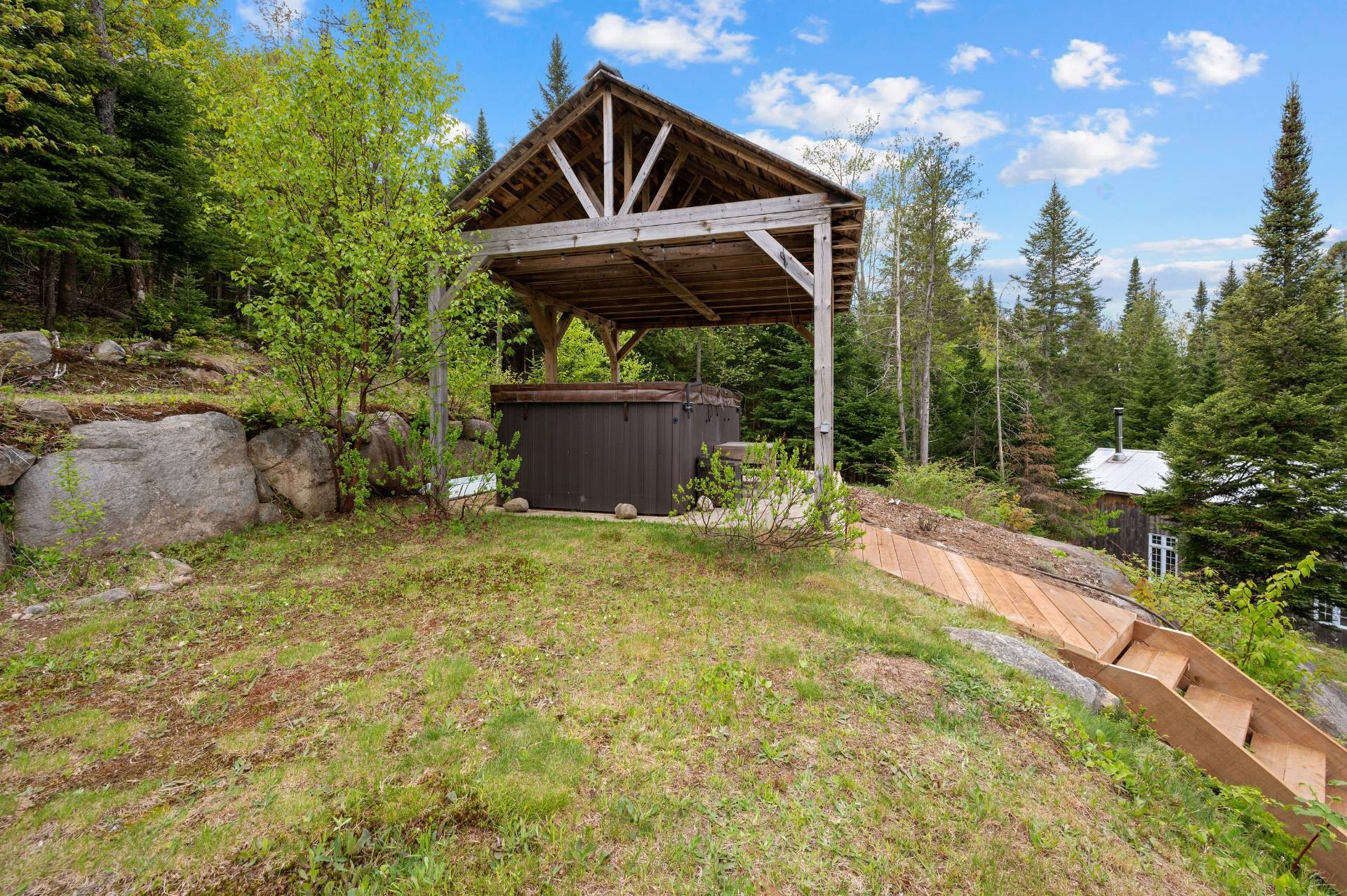 Spa - 21 Imp. Des Chevreuils, Sainte-Agathe-Des-Monts, QC