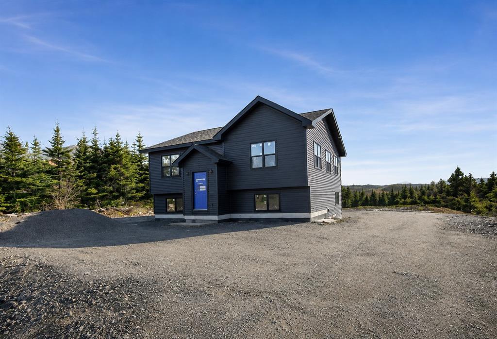 20-22 Meetinghouse Road, Pouch Cove, NL