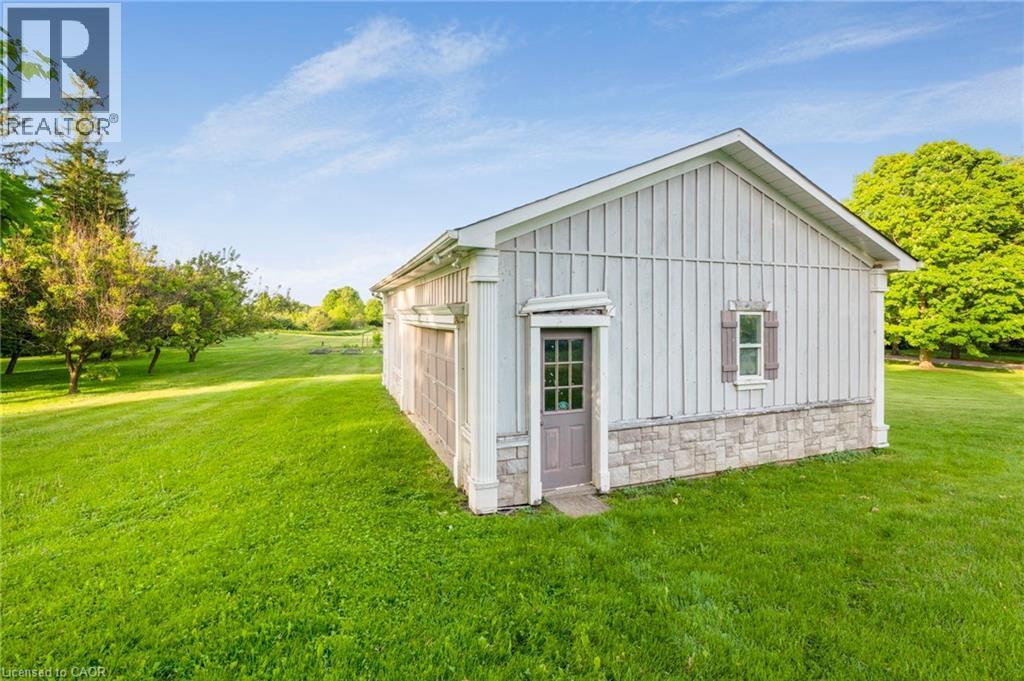 6195 Milburough Line, Burlington, ON - Outdoor