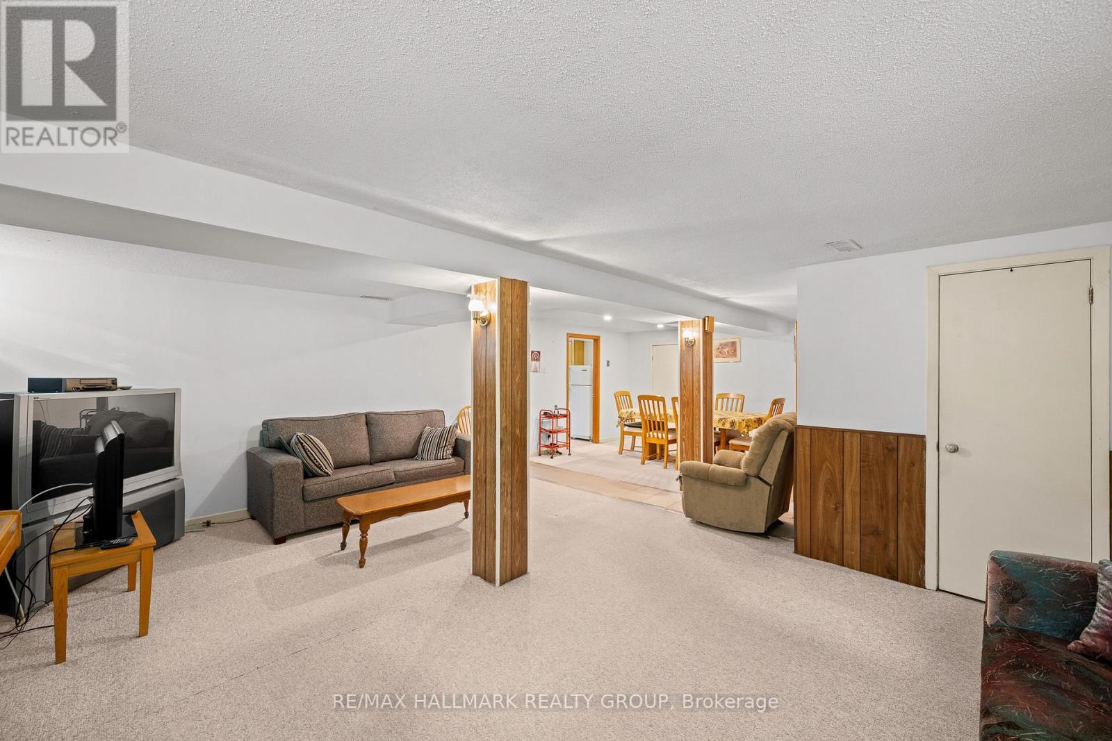 839 Weston Drive, Ottawa, ON