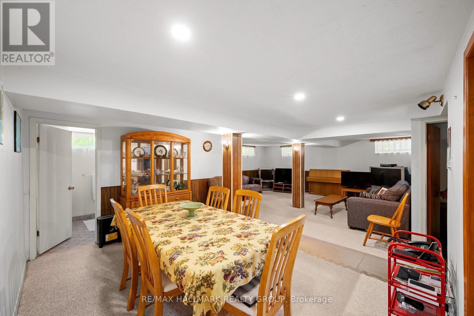 839 Weston Drive, Ottawa, ON