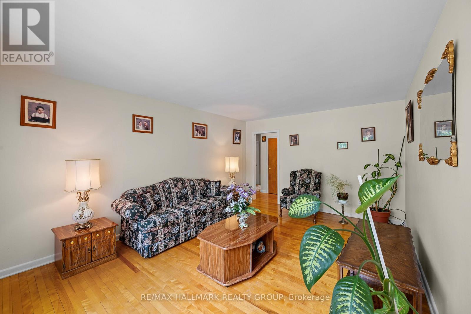 839 Weston Drive, Ottawa, ON