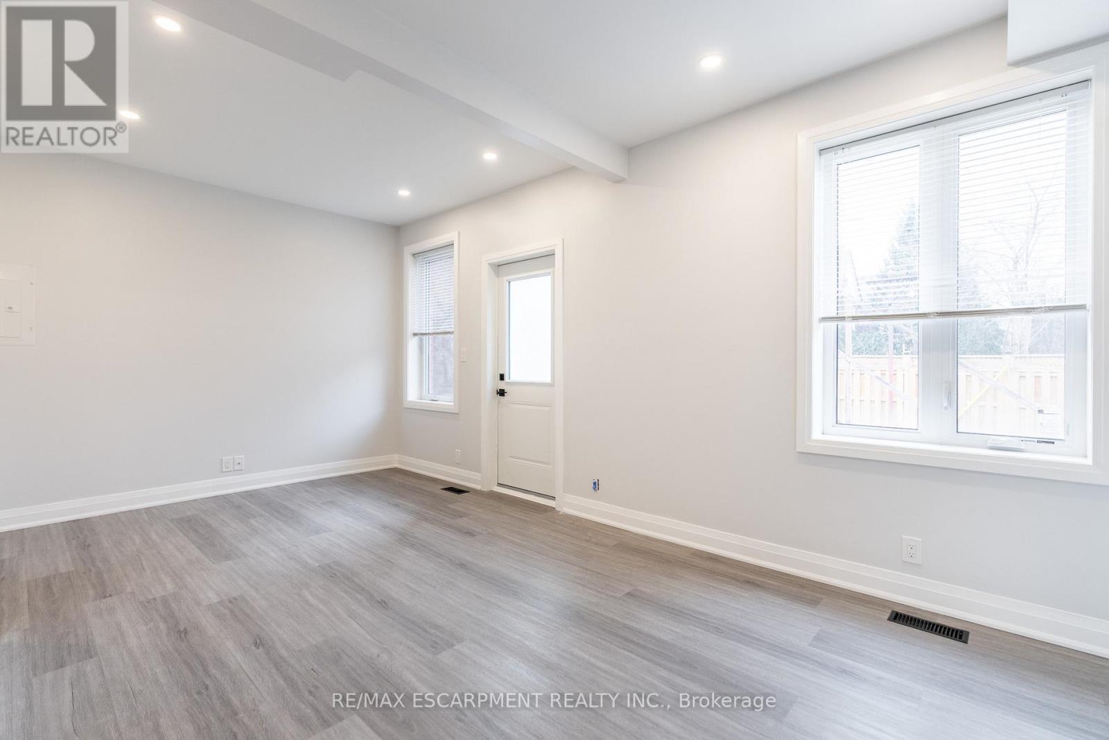 536 Cannon Street E, Hamilton, ON