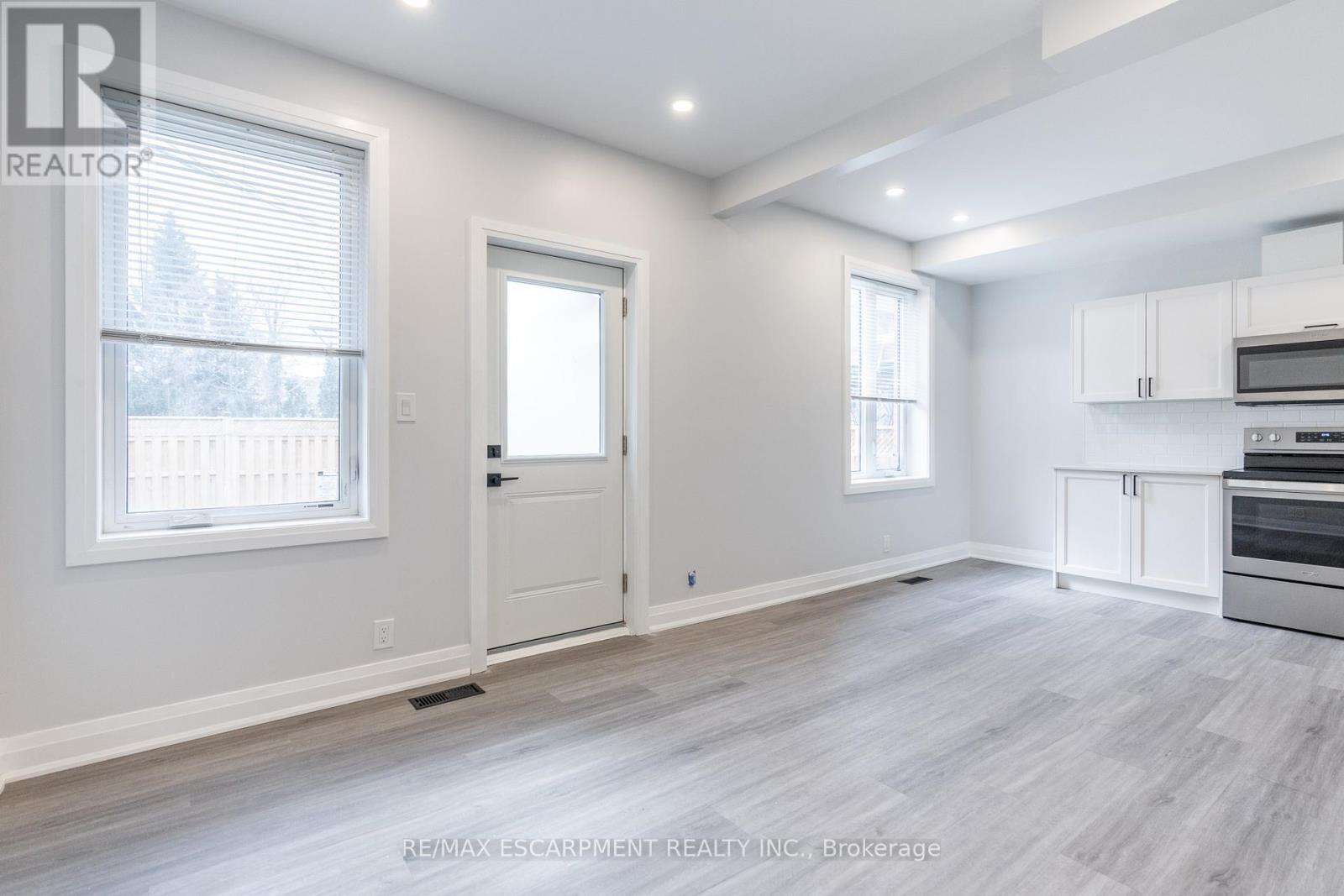536 Cannon Street E, Hamilton, ON
