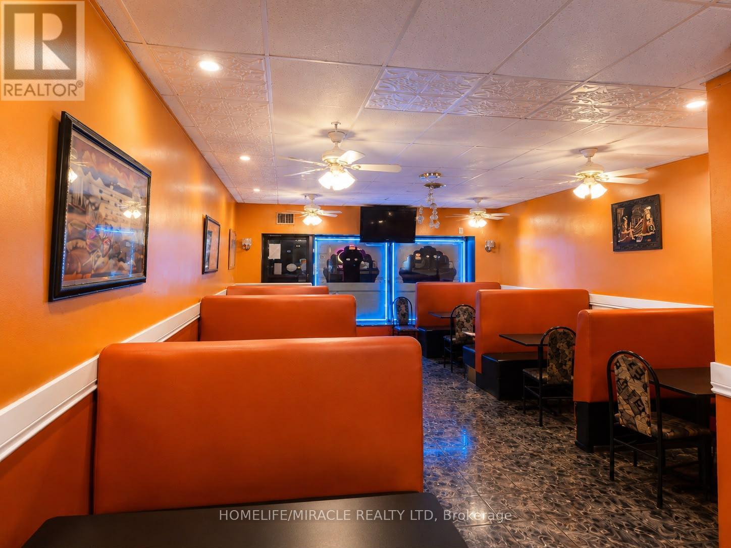 10 - 83 Kennedy Road, Brampton, ON