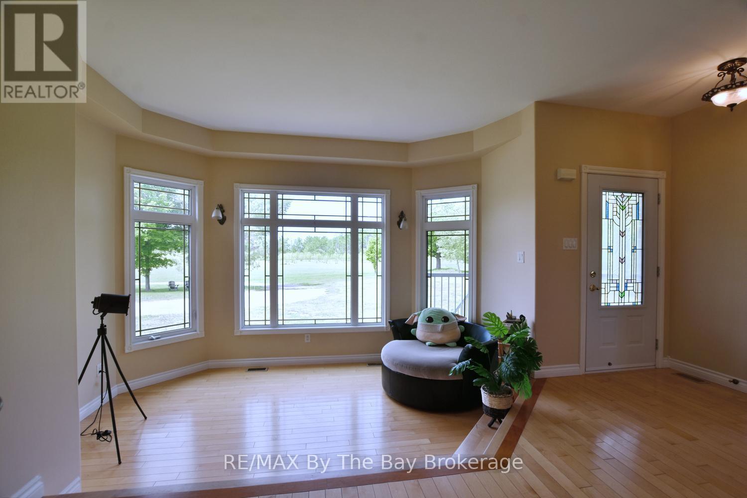 960 Lawson Road, Tiny, ON