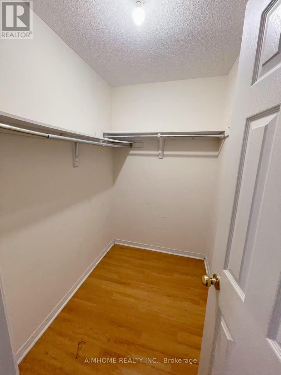 6905 Glory Court, Mississauga, ON