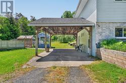 Carport -