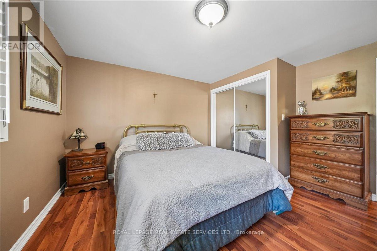 987 Sierra Boulevard, Mississauga, ON
