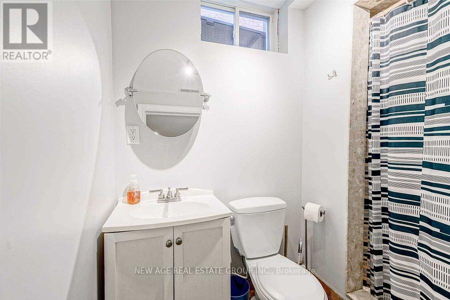 42 Ozner Crescent, Vaughan, ON