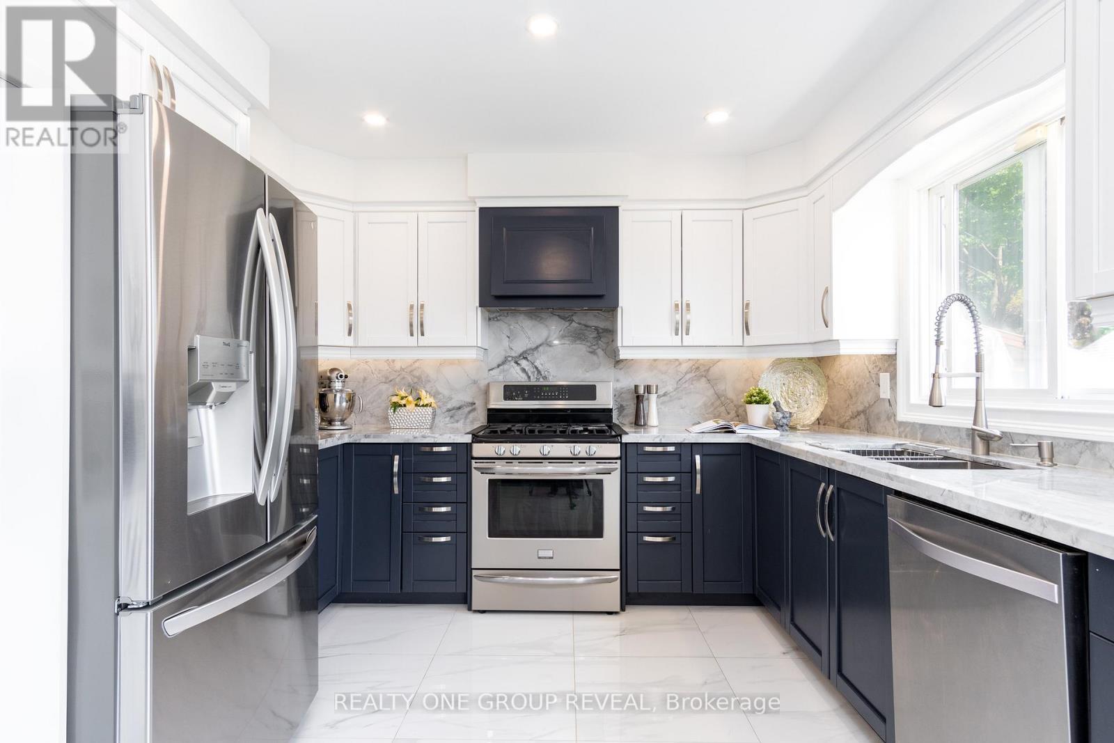 124 Bathgate Drive, Toronto, ON
