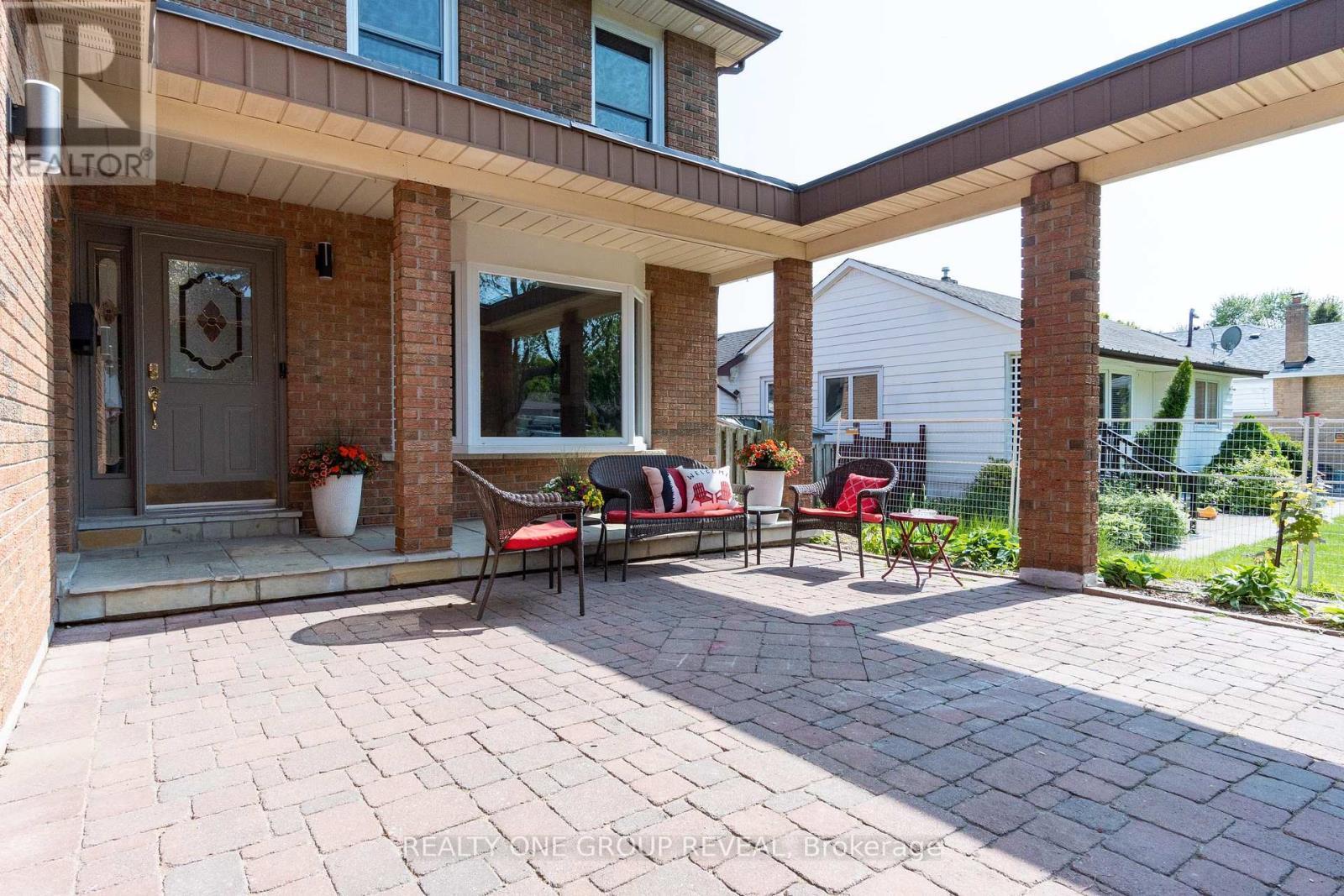 124 Bathgate Drive, Toronto, ON