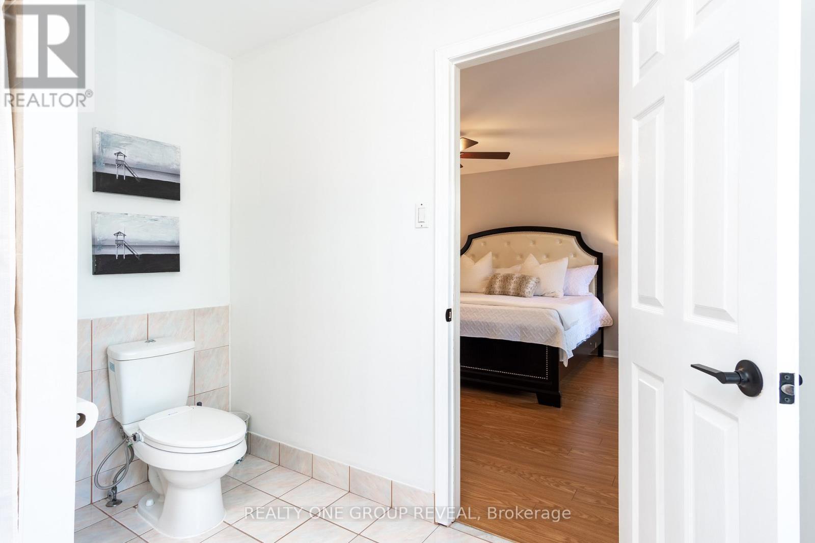 124 Bathgate Drive, Toronto, ON