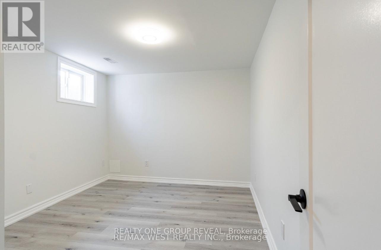124 Bathgate Drive, Toronto, ON