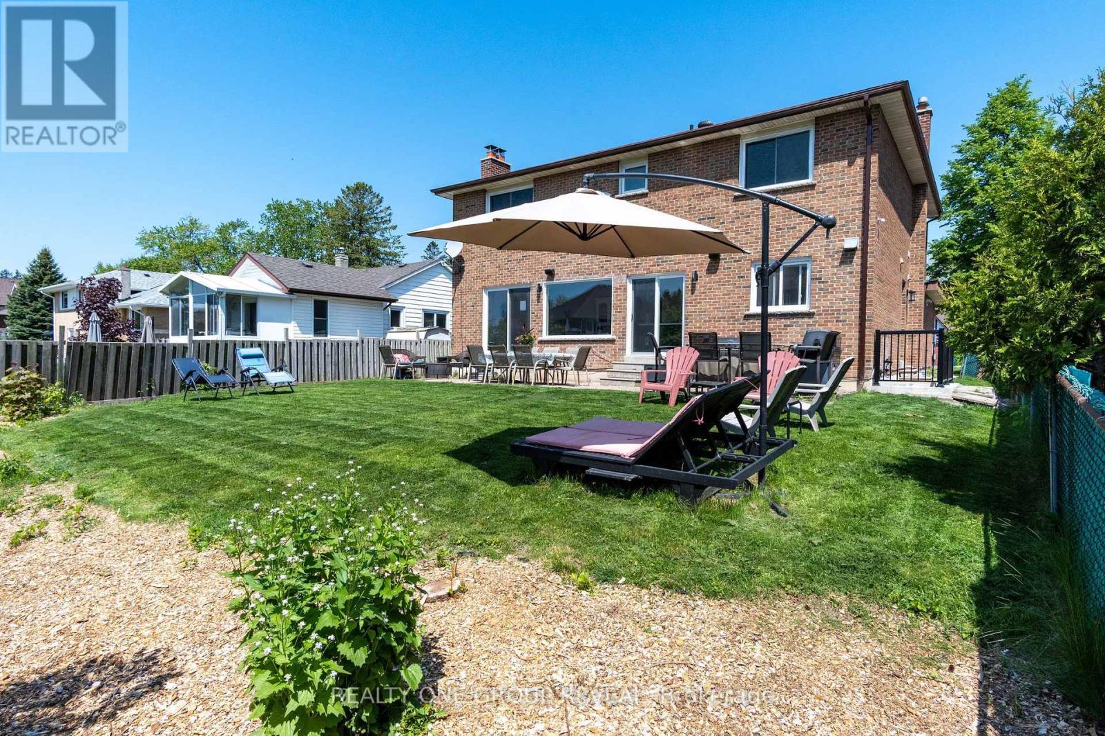 124 Bathgate Drive, Toronto, ON