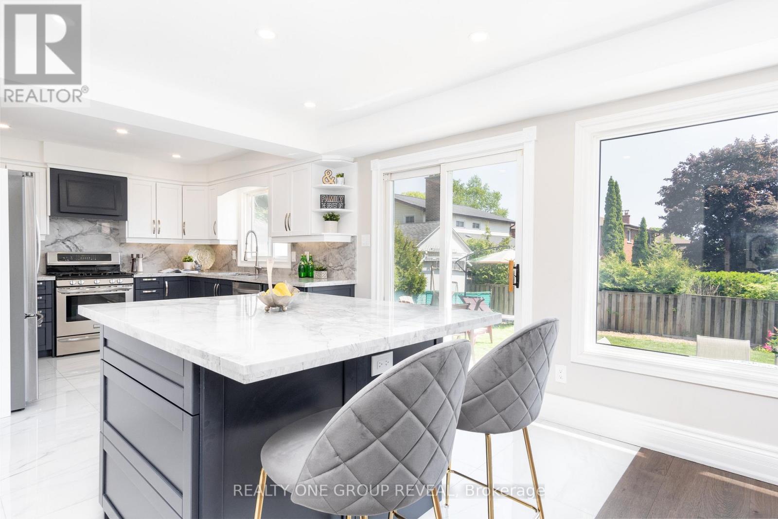 124 Bathgate Drive, Toronto, ON