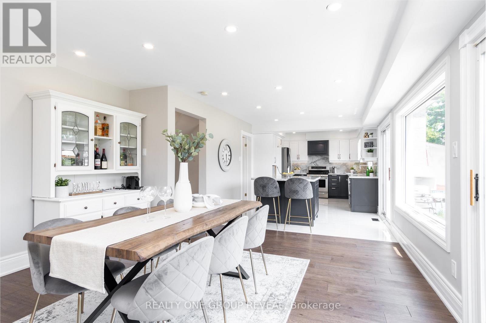124 Bathgate Drive, Toronto, ON