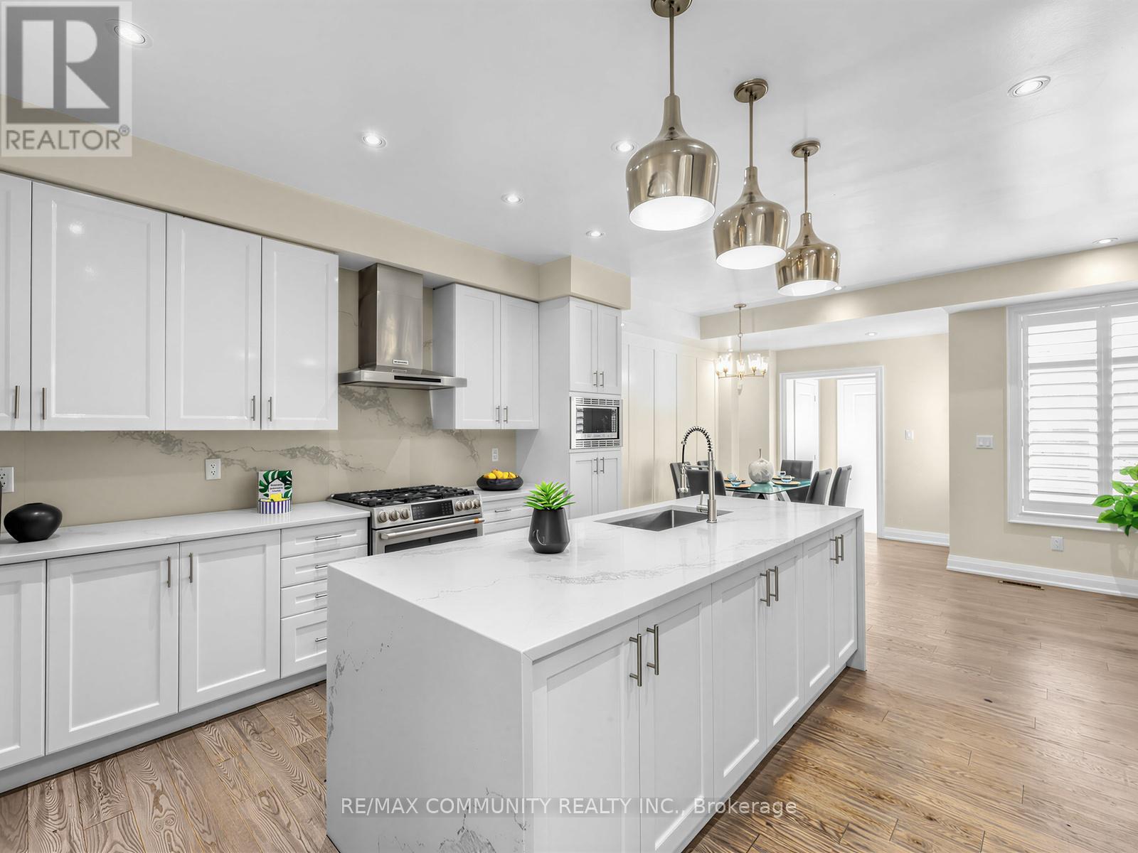 9 Clutterbuck Lane, Ajax, ON