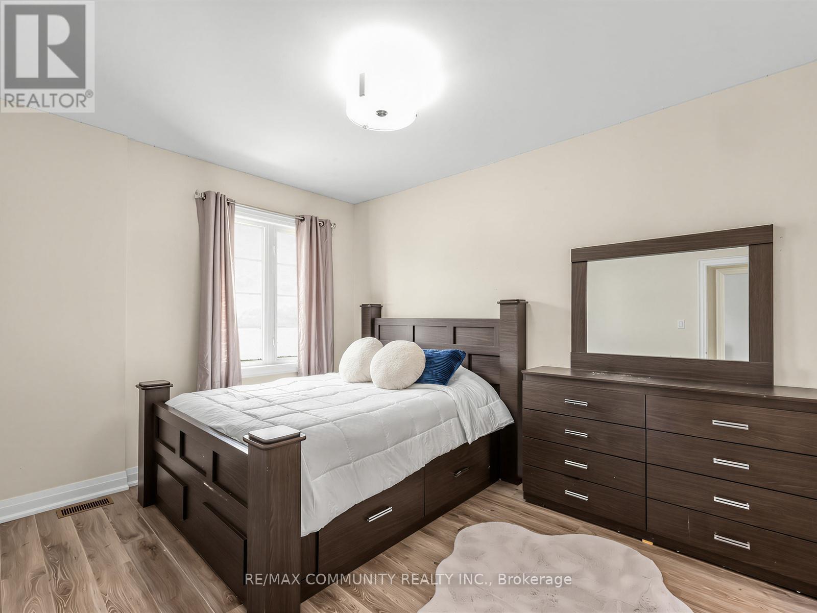 9 Clutterbuck Lane, Ajax, ON