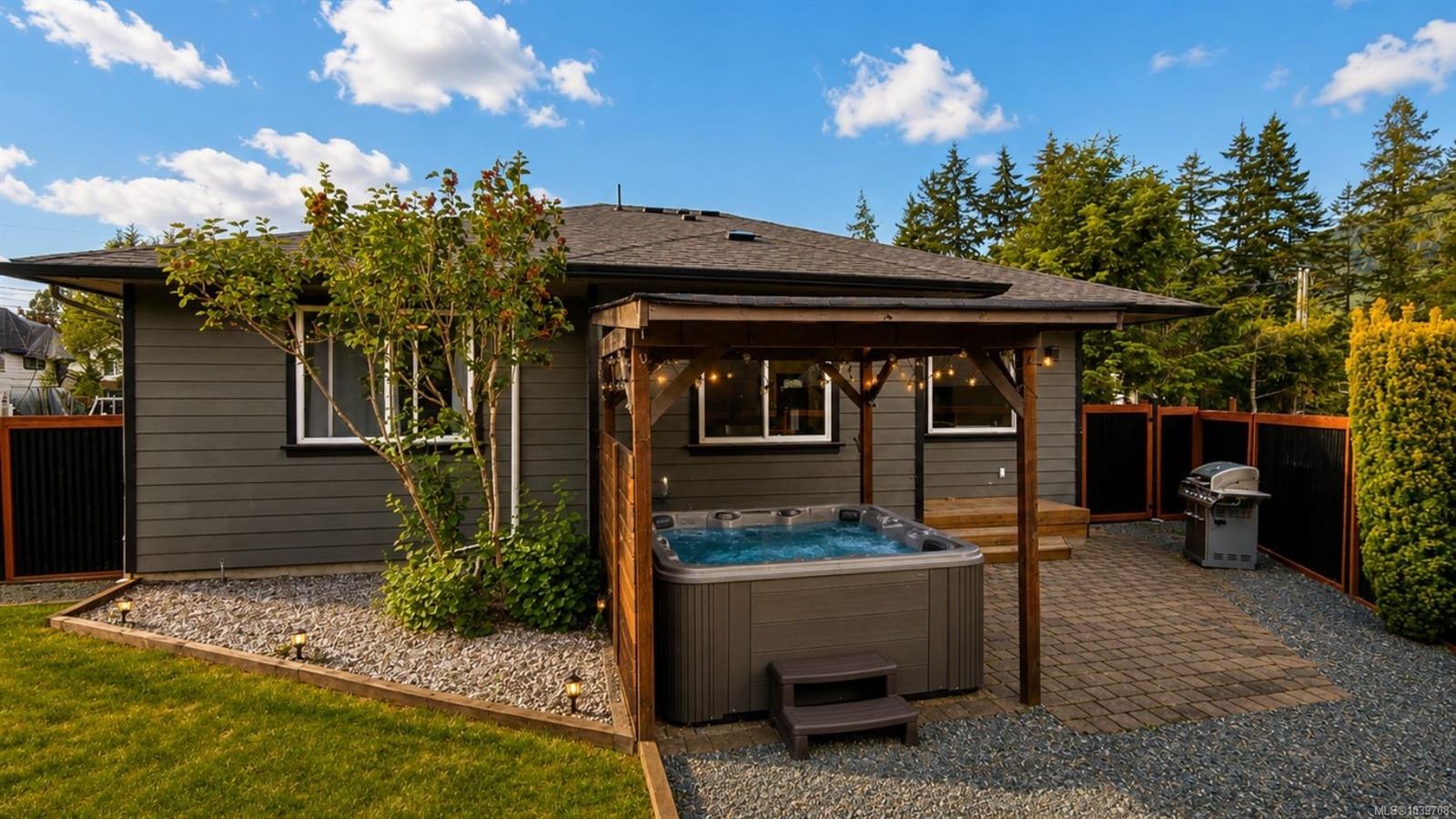 224 Johel Rd, Lake Cowichan, BC