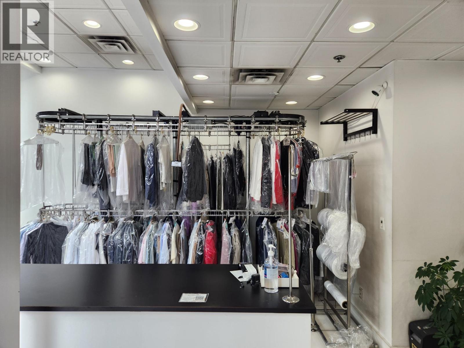 1087 Hornby Street, Vancouver, BC