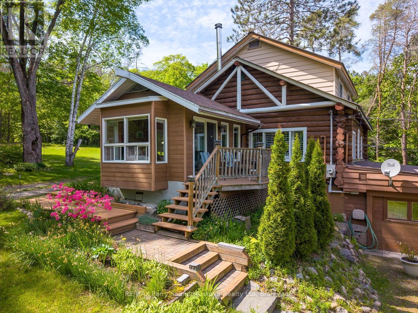 203 Horseshoe Lake Road, Seguin, ON