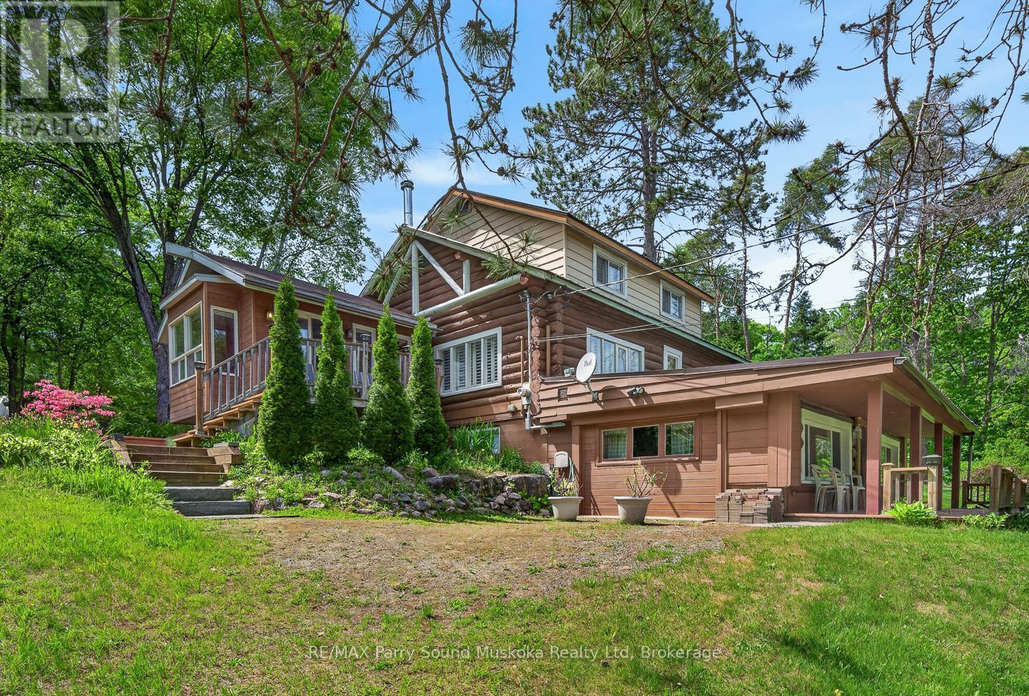 203 Horseshoe Lake Road, Seguin, ON
