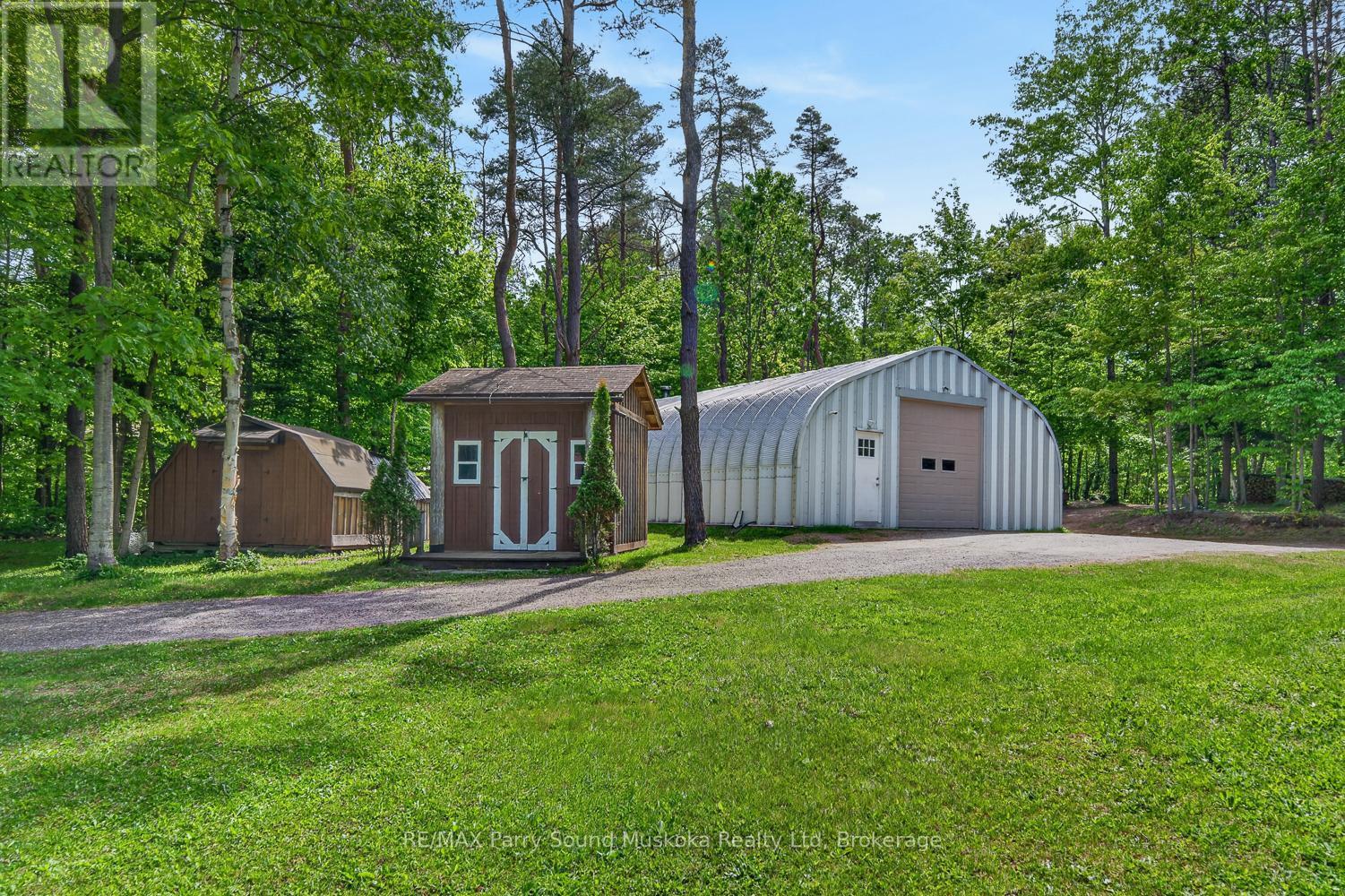 203 Horseshoe Lake Road, Seguin, ON