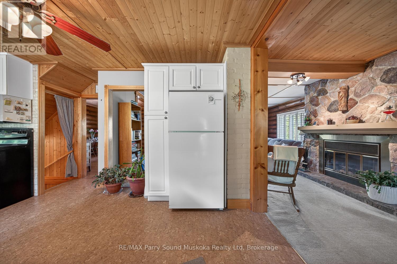 203 Horseshoe Lake Road, Seguin, ON