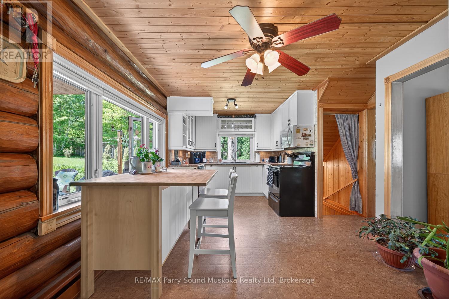 203 Horseshoe Lake Road, Seguin, ON