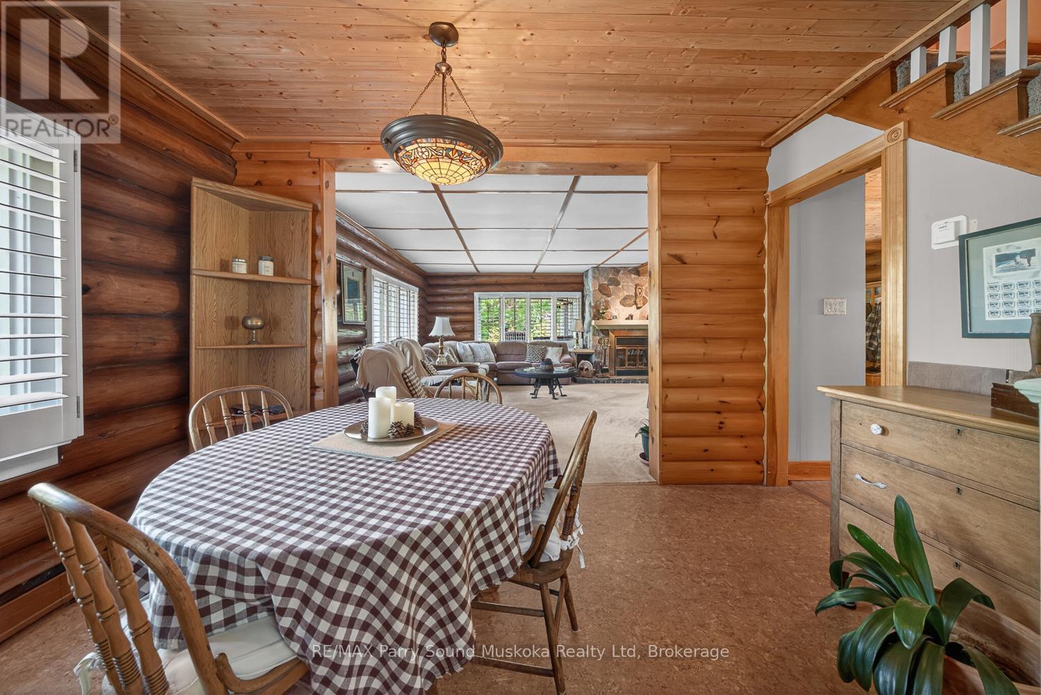 203 Horseshoe Lake Road, Seguin, ON