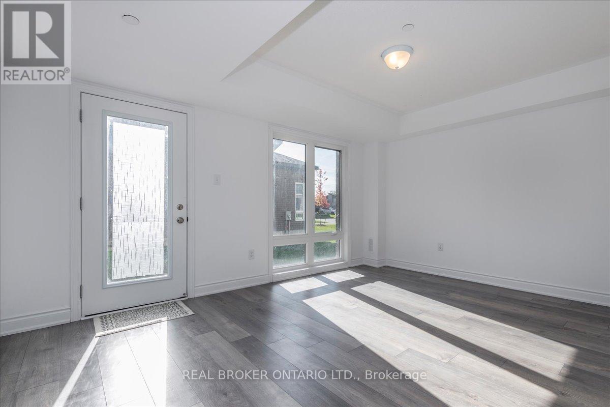 111 Marina Village Drive, Georgian Bay, ON