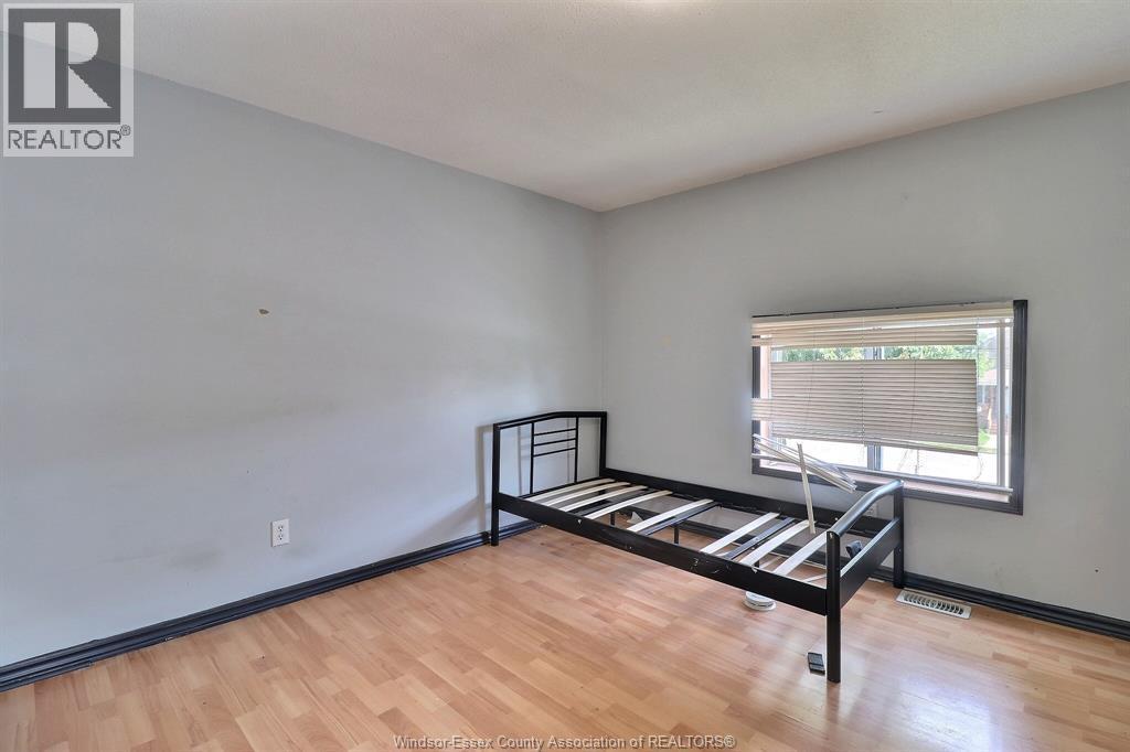 1920 University Avenue West, Windsor, ON