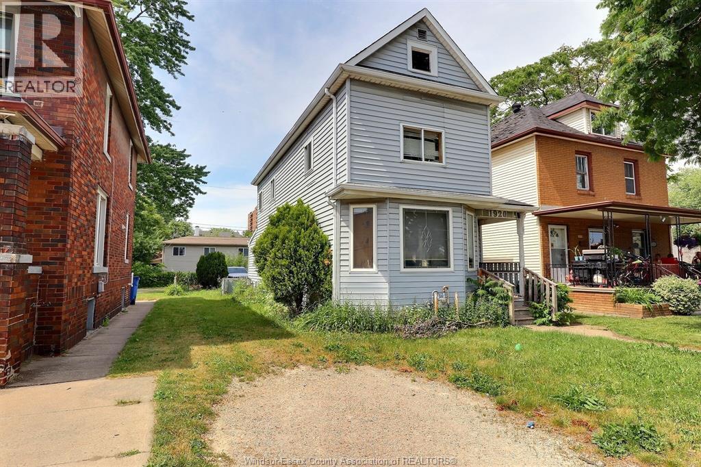 1920 University Avenue West, Windsor, ON