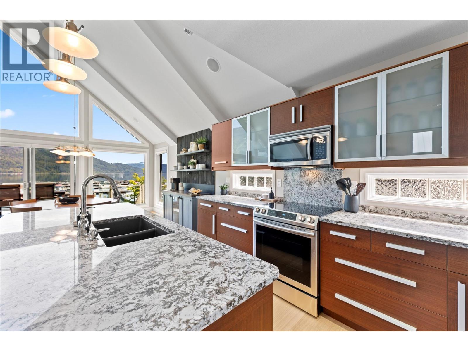 6421 Eagle Bay Road Unit# 13, Eagle Bay, BC