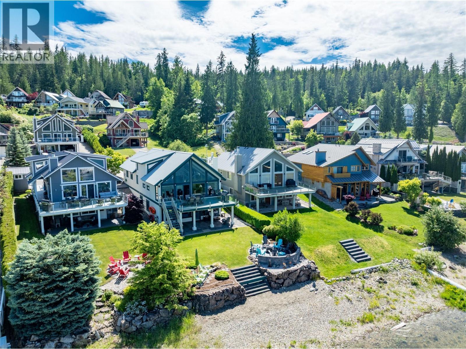 right on the water with mature easy care landscaping - 6421 Eagle Bay Road Unit# 13, Eagle Bay, BC