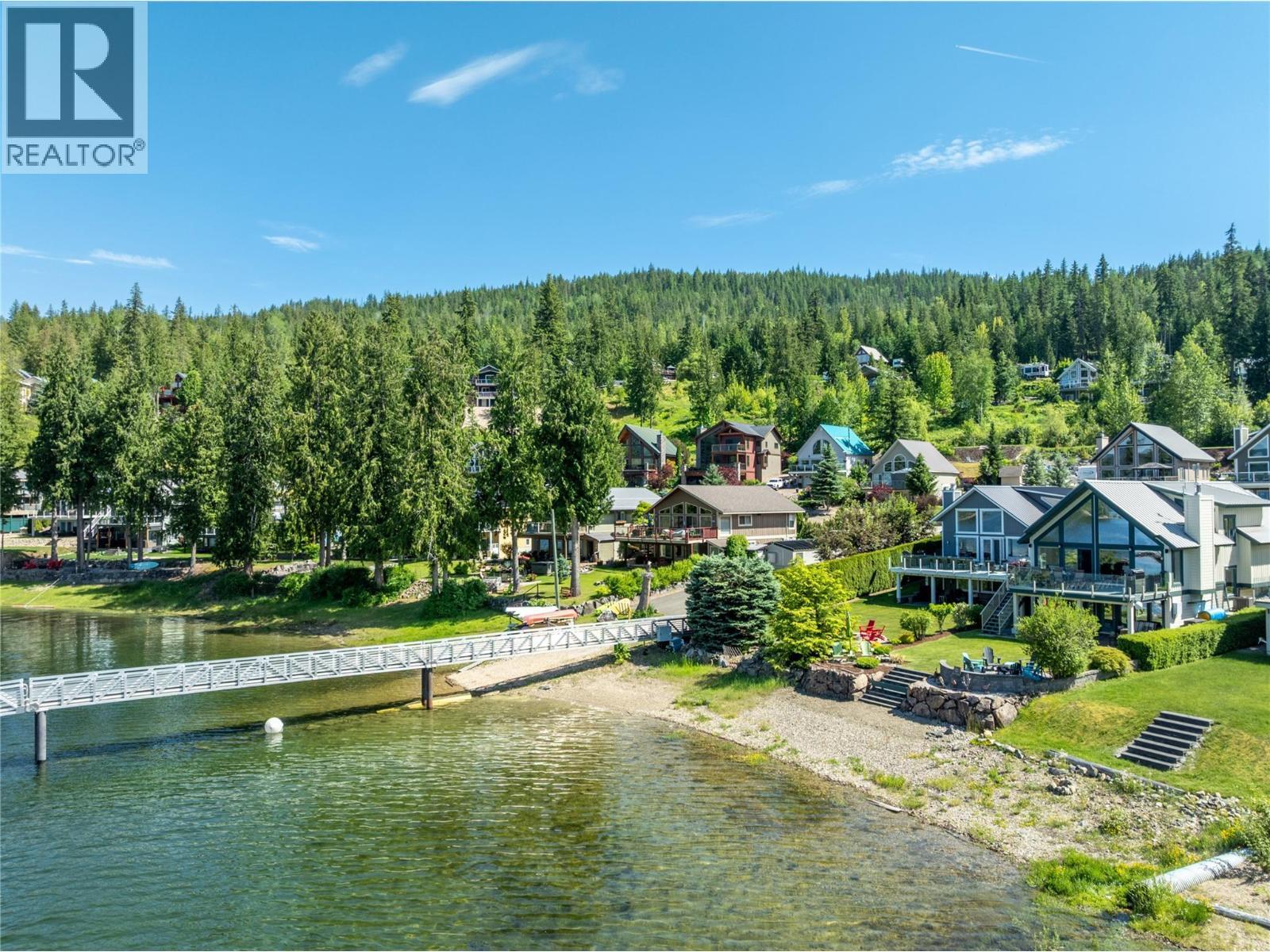 Marina walkway - 6421 Eagle Bay Road Unit# 13, Eagle Bay, BC