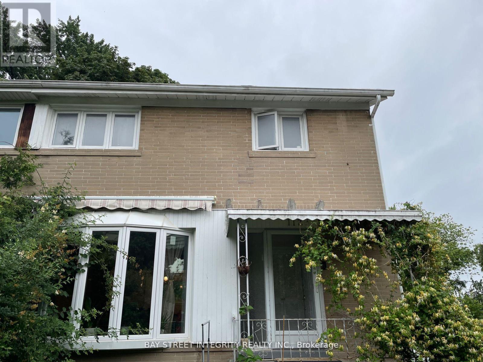 Bsmt - 112 Combermere Drive, Toronto, ON