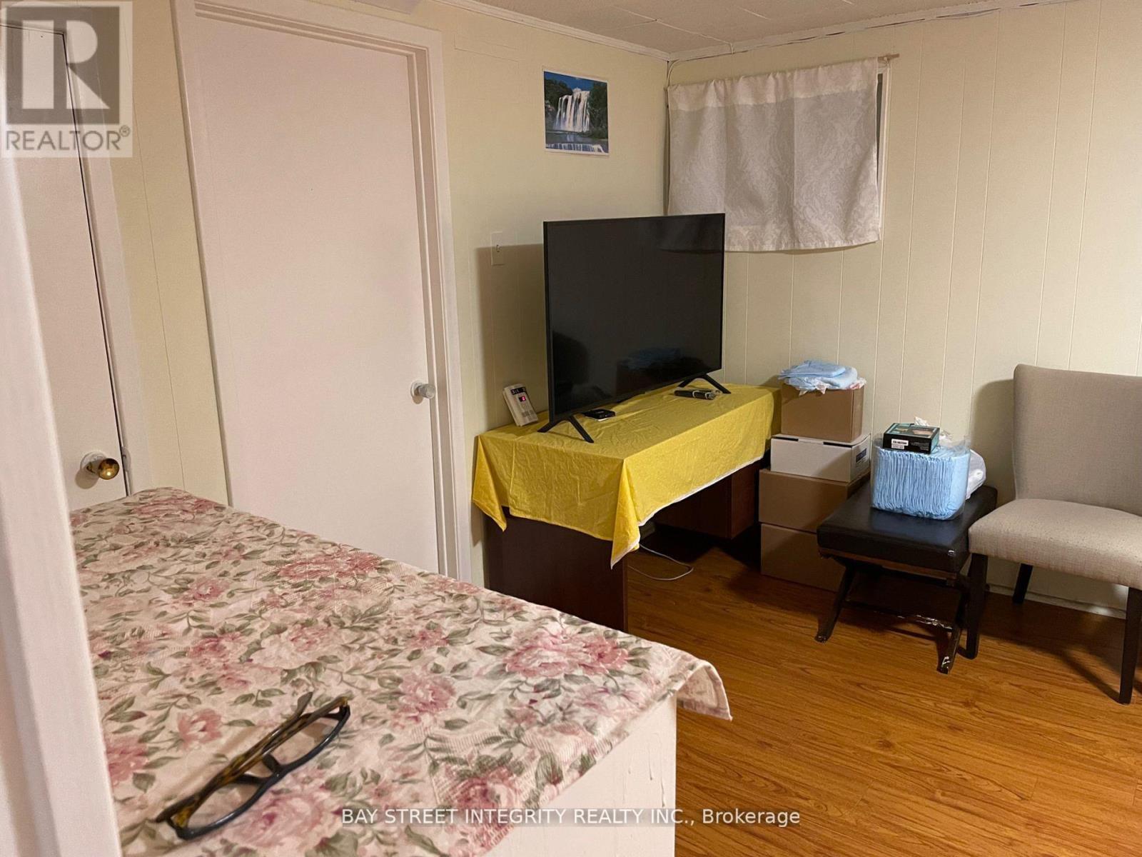 Bsmt - 112 Combermere Drive, Toronto, ON