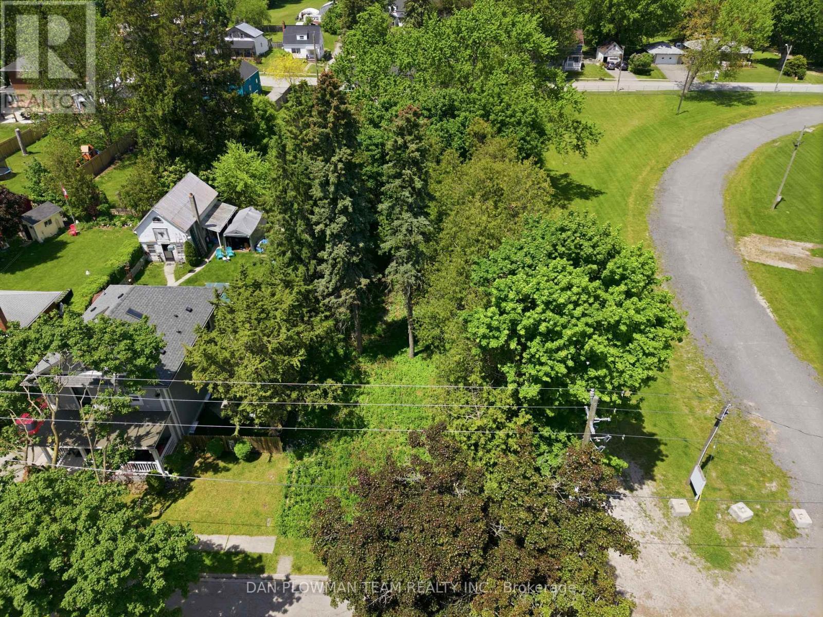 38 Park Street, Clarington, ON