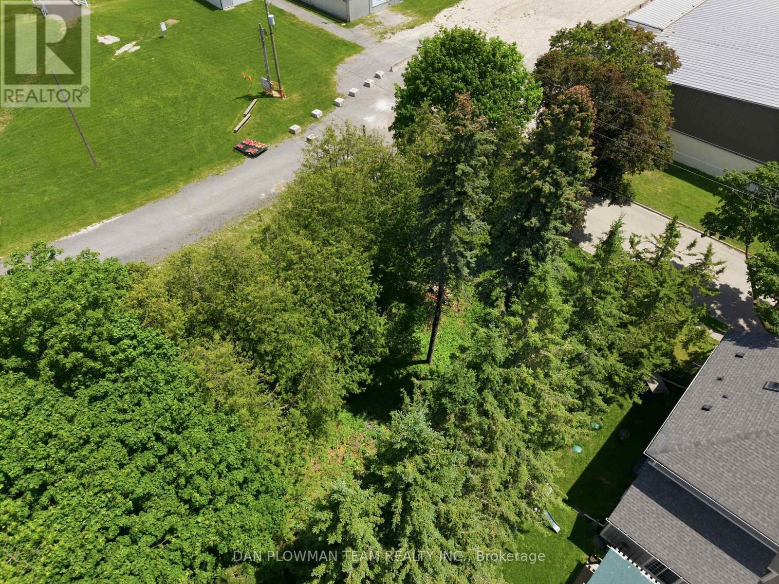 38 Park Street, Clarington, ON