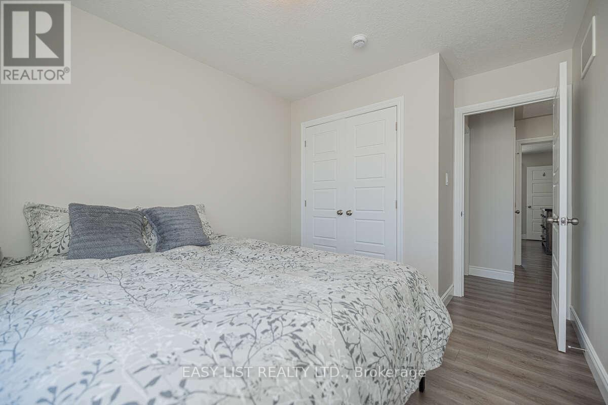 19 Ralph Dalton Boulevard, Tay, ON