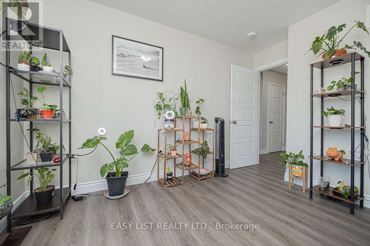 19 Ralph Dalton Boulevard, Tay, ON