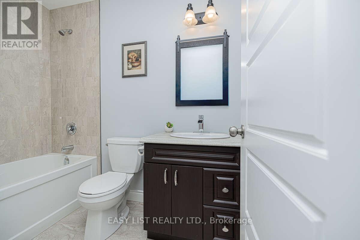 19 Ralph Dalton Boulevard, Tay, ON