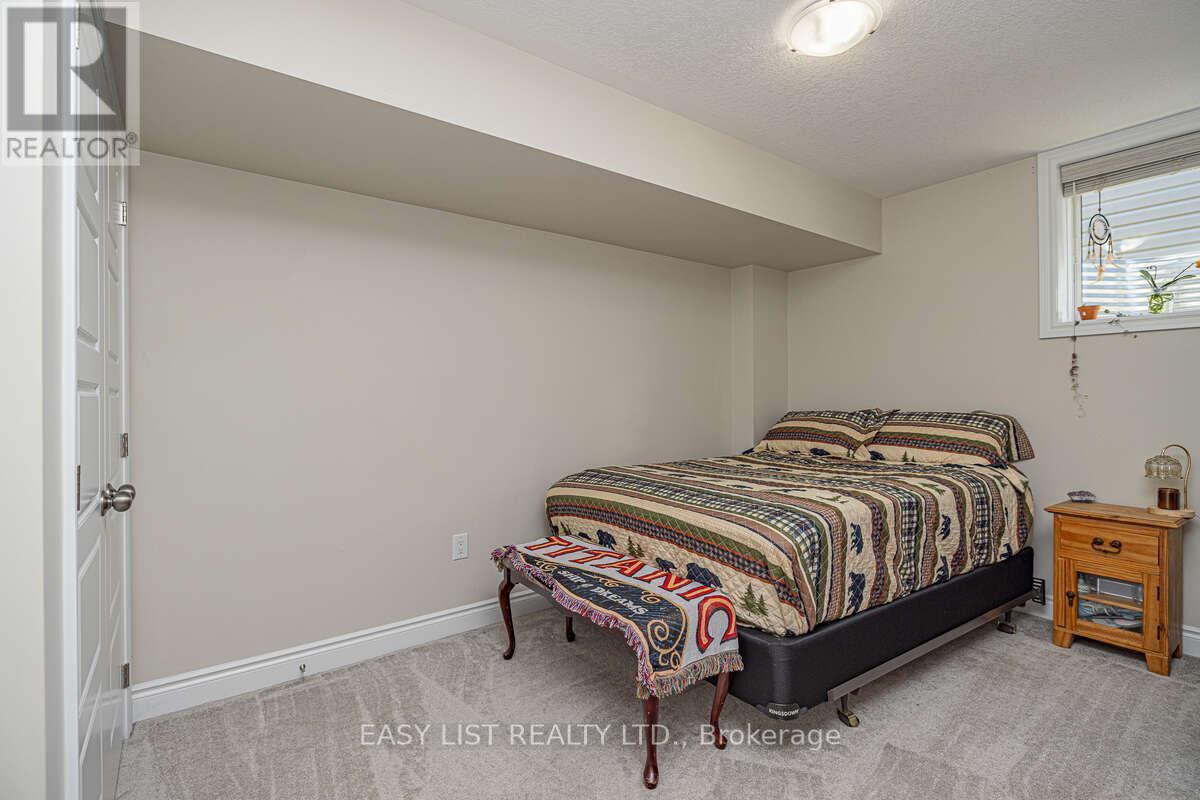 19 Ralph Dalton Boulevard, Tay, ON