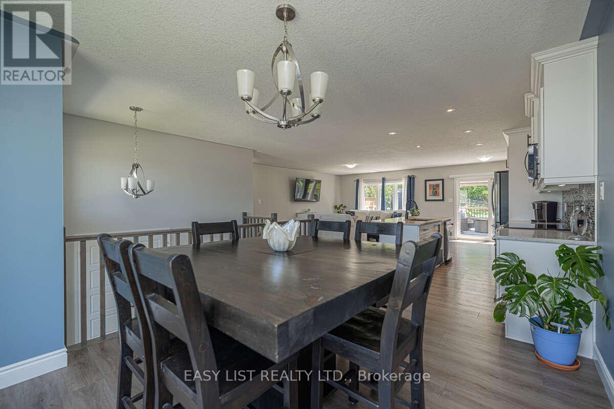 19 Ralph Dalton Boulevard, Tay, ON