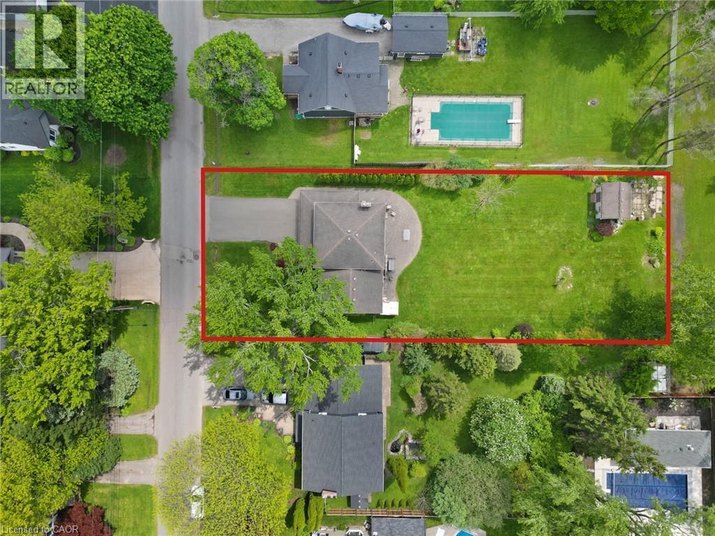 17 Montgomery Road, Welland, ON