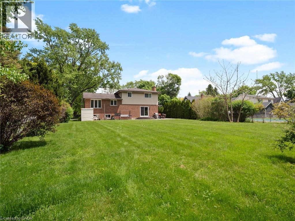 17 Montgomery Road, Welland, ON