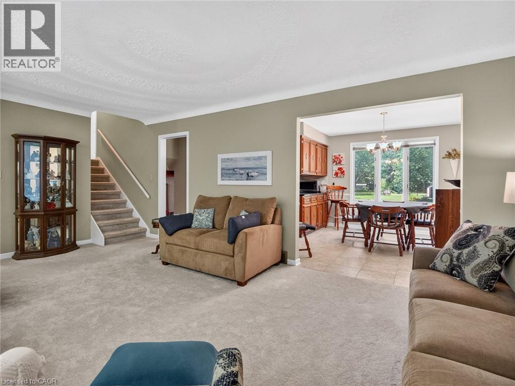 17 Montgomery Road, Welland, ON